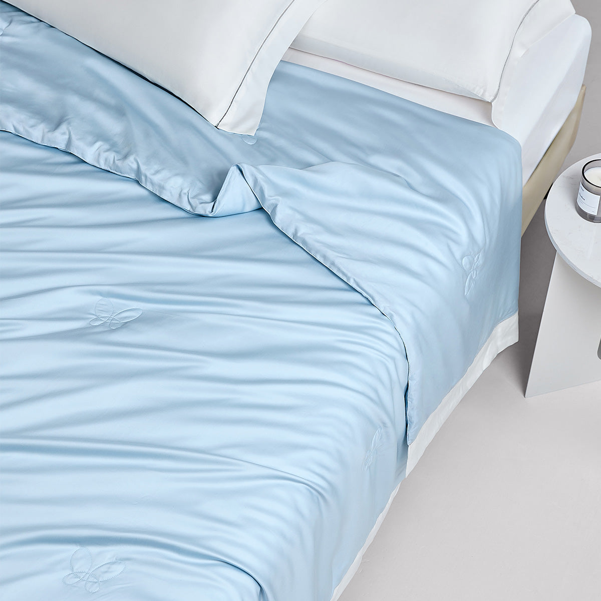 Naturally Fresh Washable Mulberry Silk Duvet