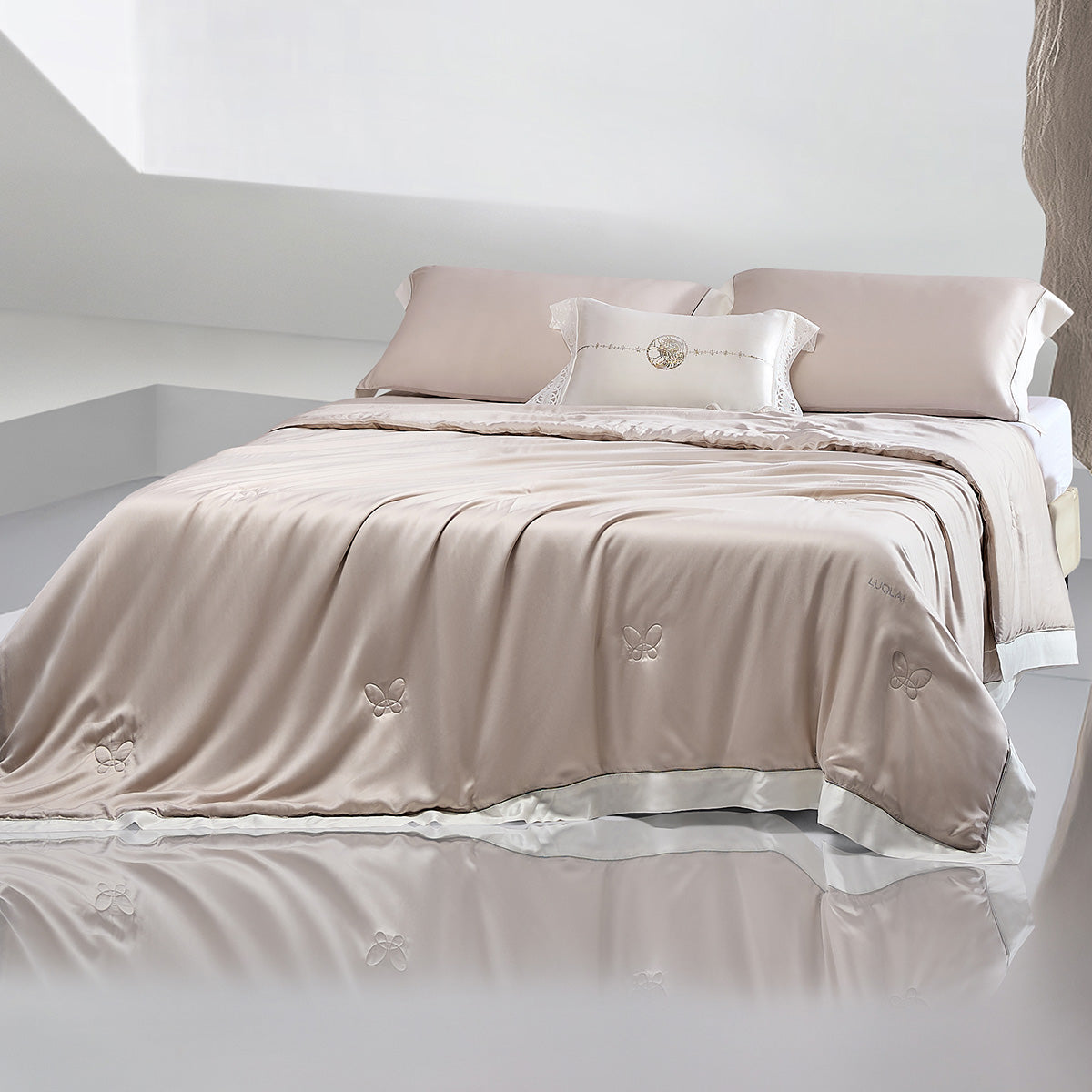 Naturally Fresh Washable Mulberry Silk Duvet