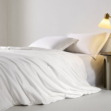 Jacquard Mulberry Silk-Filled Duvet - All-Season