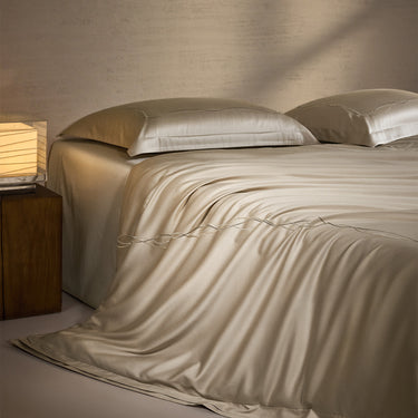 Premium Washable Coverless Mulberry Silk Duvet - All-Season